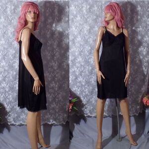 Vintage 60s Dress Slip 1960s Black Nylon Lace Goth Vamp Pinup Size Medium S/M